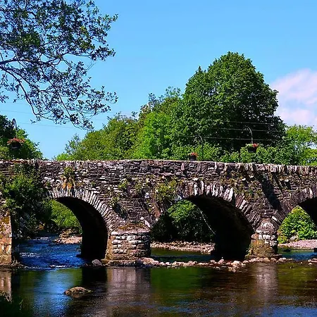 Glencurrah House Bed & Breakfast 3*