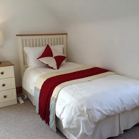 Glencurrah House Bed & Breakfast 3*